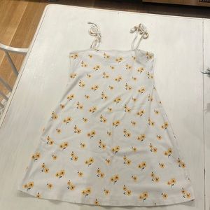 Forever21 Sunflower mini dress, Size M